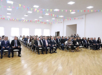 Suraxanı Rayon İcra Hakimiyyətinin başçısı Adil Əliyevin vətəndaşlarla növbəti səyyar görüşü oktyabrın 7-də Əmircan qəsəbəsində yerləşən 154 №-li tam orta ümumtəhsil məktəbində təşkil olunub