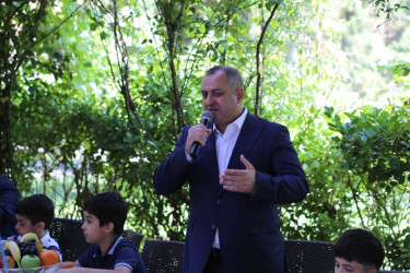 Suraxanı Rayon İcra Hakimiyyətinin təşkilatçılığı ilə 2026–2027-ci tədris ilinin başlanması münasibətilə şəhid övladları ilə görüş keçirilib