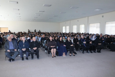 Martın 12-də Suraxanı Rayon İcra Hakimiyyətinin təşəbbüsü, Hövsan Bələdiyyəsində “Gender məsələləri və məişət zorakılığı ilə mübarizəyə dair komissiya”nın və S.S.Axundov adına 172 saylı tam orta ümumtəhsil məktəbinin birgə təşkilatçılığı ilə “Təhsildən yayınma: səbəblər və qarşısının alınması yolları” adlı tədbir təşkil olunub