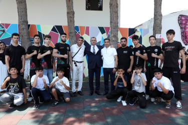 “Şəhərsalma və Memarlıq İli” çərçivəsində Suraxanı Rayon İcra Hakimiyyəti tərəfindən rayon ərazisində həyata keçirilən genişmiqyaslı abadlıq-quruculuq tədbirləri davam edərək Yeni Suraxanı qəsəbəsində də əsaslı yenidənqurma işləri aparılıb