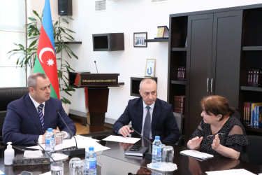 İyunun 23-də Suraxanı Rayon İcra Hakimiyyətinin başçısı Adil Əliyevin  növbəti vətəndaş qəbulu keçirib