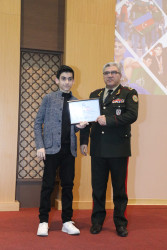 Gənclər Günü münasibətilə rayonun ictimai həyatında fəal iştirakına və əldə etdiyi nailiyyətlərə görə RİH başçısının fəxri fərmanı ilə təltif ediliblər