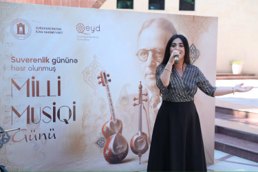 Suraxanı Rayon İcra Hakimiyyətinin və “Qeyd-Sosial Maarifləndirmə” İctimai Birliyinin birgə təşkilatçılığı ilə 20 Sentyabr – Dövlət Suverenliyi Gününə və 18 sentyabr - Milli Musiqi Gününə həsr olunmuş konsert proqramı keçirilib