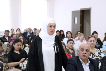 Suraxanı Rayon İcra Hakimiyyətinin başçısı Adil Əliyevin vətəndaşlarla növbəti səyyar görüşü oktyabrın 7-də Əmircan qəsəbəsində yerləşən 154 №-li tam orta ümumtəhsil məktəbində təşkil olunub