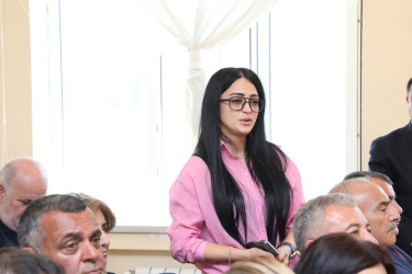 Suraxanı Rayon İcra Hakimiyyətinin başçısı Adil Əliyevin vətəndaşlarla növbəti səyyar görüşü iyunun 23-də Hövsan qəsəbəsində yerləşən 280 saylı tam orta ümumtəhsil məktəbində keçirilib