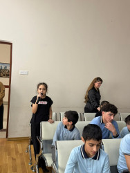 “Məktəbdə emosional zəka: uşaqların öz hisslərini tanıması” adlı tədbir keçirildi