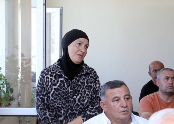 İyulun 22-də RİH başçısı Adil Əliyev 76 nömrəli tam orta ümumtəhsil məktəbdə Hövsan qəsəbə sakinləri ilə görüşüb