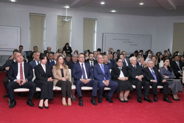 Suraxanı rayonunda “Ümummilli Lider Heydər Əliyev irsi: Dünənin təcrübəsi, bu günün reallığı, sabahın strategiyası ” adlı tədbir keçirilib