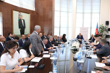 İyunun 23-də Suraxanı Rayon İcra Hakimiyyətinin başçısı Adil Əliyevin  növbəti vətəndaş qəbulu keçirib