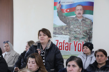 Suraxanı Rayon İcra Hakimiyyətinin başçısı Adil Əliyevin vətəndaşlarla növbəti səyyar görüşü martın 4-də Qaraçuxur qəsəbəsi, Yeni Günəşli “AB” yaşayış sahəsində yerləşən 279 saylı tam orta ümumtəhsil məktəbində keçirilib