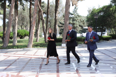 Konstitusiya və Suverenlik İli: Müəllimlərin missiyası və rolu” adlı tədbir keçirildi