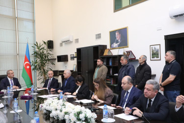 Fevralın 16-da Suraxanı Rayon İcra Hakimiyyətinin başçısı Adil Əliyev Rayon İcra Hakimiyyətində növbəti vətəndaş qəbulu keçirib