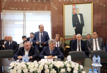 İyunun 30-də Suraxanı Rayon İcra Hakimiyyətinin başçısı Adil Əliyev Rayon İcra Hakimiyyətində növbəti vətəndaş qəbulu keçirib.