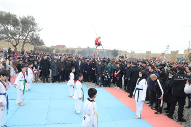 Baharın gəlişinin carçısı olan Novruz bayramı Suraxanı rayonunda böyük izdihamla qeyd olunub. Martın 17-də “Atəşgah məbədi” Dövlət Tarix-Memarlıq Qoruğunda Suraxanı Rayon İcra Hakimiyyətinin təşkilatçılığı ilə “Şəhərsalma və Memarlıq İli” çərçivəsində “Baharın memarlıq izi” adlı Novruz Festivalı keçirilib
