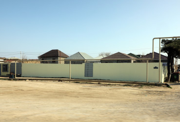 Suraxanı rayonunda aparılan abadlıq və təmir-bərpa işləri çərçivəsində rayonun bütün qəsəbələrində genişmiqyaslı tədbirlər həyata keçirilir