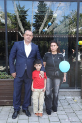Suraxanı Rayon İcra Hakimiyyətinin təşkilatçılığı ilə 2026–2027-ci tədris ilinin başlanması münasibətilə şəhid övladları ilə görüş keçirilib