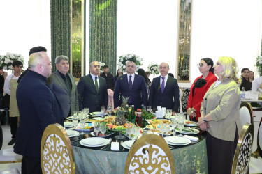 Suraxanı Rayon İcra Hakimiyyətinin və "Autizm fərqlilikdir" İctimai Birliyinin birgə təşkilatçılığı ilə Autizm aylığı çərçivəsində Aura şadlıq sarayında xüsusi qayğıya ehtiyacı olan uşaqlar üçün tədbir təşkil olunub