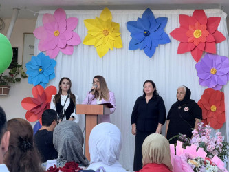 Hörmətli müəllimlər və valideynlər, Əziz şagirdlər!