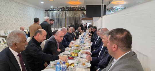 Suraxanı Rayon İcra Hakimiyyətinin başçısı Adil Əliyev 20 Yanvar şəhidi İbiş Məmmədovun anası Zəri xanım Babayevanın hüzn mərasimində iştirak edib