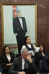 Fevralın 24-də Suraxanı Rayon İcra Hakimiyyətində “Dövlət qulluğunda korrupsiyaya qarşı mübarizə və etik davranış qaydalarının praktiki tətbiqi məsələləri” mövzusunda təlim təşkil olunub