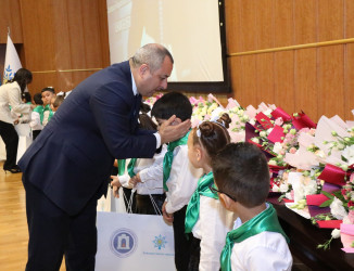 Sentyabrın 11-də Suraxanıda 600-dən yuxarı bal toplayan məzunlarla görüş keçirildi