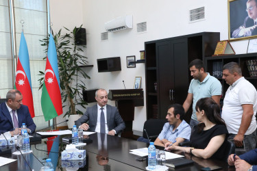 İyulun 13-də Suraxanı Rayon İcra Hakimiyyətinin başçısı Adil Əliyev Rayon İcra Hakimiyyətində növbəti vətəndaş qəbulu keçirib