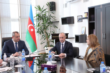 Dekabrın 29-da Suraxanı Rayon İcra Hakimiyyətinin başçısı Adil Əliyev Rayon İcra Hakimiyyətində növbəti vətəndaş qəbulu keçirib.