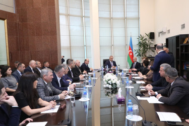 Fevralın 16-da Suraxanı Rayon İcra Hakimiyyətinin başçısı Adil Əliyev Rayon İcra Hakimiyyətində növbəti vətəndaş qəbulu keçirib