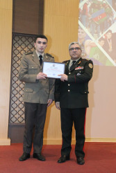 Gənclər Günü münasibətilə rayonun ictimai həyatında fəal iştirakına və əldə etdiyi nailiyyətlərə görə RİH başçısının fəxri fərmanı ilə təltif ediliblər