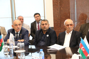 Sentyabrın 29-da Suraxanı Rayon Ağsaqqallar Şurasının konfransı keçirilib. Konfransda Rayon İcra Hakimiyyətinin başçısı Adil Əliyev, Azərbaycan Ağsaqqallar Şurasının sədr müavini Eldar İbrahimov və Aparat rəhbəri Ramin Həsənli, Rayon Ağsaqqallar Şurasının sədri Arif Babayev, rayon ağsaqqalları iştirak ediblər