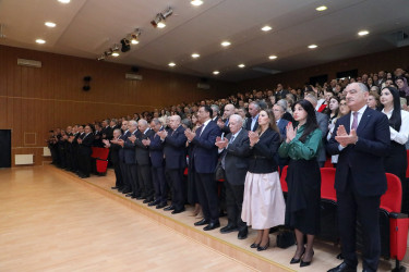 Suraxanıda Ulu Öndərin anadan olmasının 103-cü ildönümü qeyd edildi