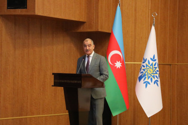 Sentyabrın 11-də Suraxanıda 600-dən yuxarı bal toplayan məzunlarla görüş keçirildi