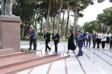 Sentyabrın 11-də Suraxanıda 600-dən yuxarı bal toplayan məzunlarla görüş keçirildi