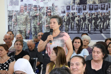 İyulun 2-də Suraxanı Rayon İcra Hakimiyyətinin başçısı Adil Əliyevin  növbəti səyyar görüşü  Qaraçuxur qəsəbəsində keçirildi