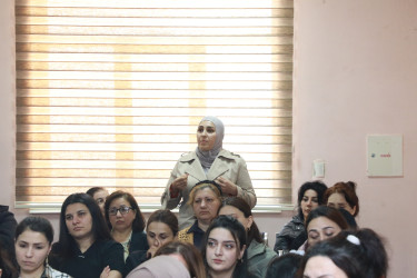 Aprelin 8-də Suraxanı Rayon cra Hakimiyyətinin başçısı Adil Əliyev  növbəti səyyar görüşünü  Zığ qəsəbəsinin sakinləri keçirdi