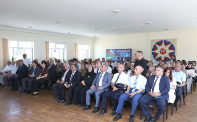 İyulun 22-də RİH başçısı Adil Əliyev 76 nömrəli tam orta ümumtəhsil məktəbdə Hövsan qəsəbə sakinləri ilə görüşüb