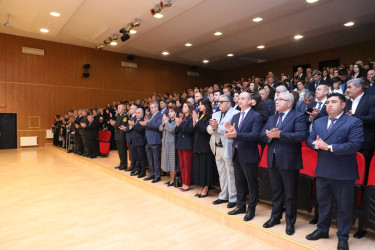 Suraxanı Rayon İcra Hakimiyyətinin təşkilatçılığı ilə 27 sentyabr Anım Günü münasibətilə tədbir keçirilib