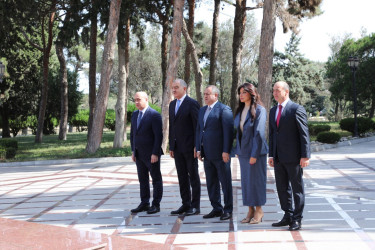 Konstitusiya və Suverenlik İli: Müəllimlərin missiyası və rolu” adlı tədbir keçirildi