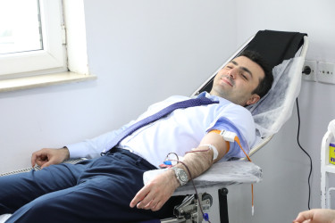 Aprelin 14-də Səhiyyə Nazirliyi Respublika Qan Bankının təşəbbüsü, Suraxanı Rayon İcra Hakimiyyəti və Suraxanı Tibb Mərkəzinin birgə təşkilatçılığı ilə növbəti dəfə könüllü qanvermə aksiyası keçirilib