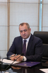 Fevralın 2-də Suraxanı Rayon İcra Hakimiyyətinin başçısı Adil Əliyev Rayon İcra Hakimiyyətində növbəti vətəndaş qəbulu keçirib