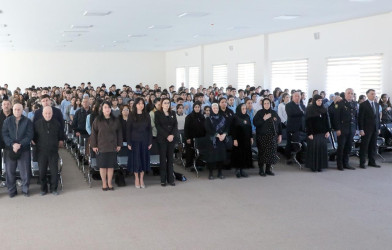 Martın 12-də Suraxanı Rayon İcra Hakimiyyətinin təşəbbüsü, Hövsan Bələdiyyəsində “Gender məsələləri və məişət zorakılığı ilə mübarizəyə dair komissiya”nın və S.S.Axundov adına 172 saylı tam orta ümumtəhsil məktəbinin birgə təşkilatçılığı ilə “Təhsildən yayınma: səbəblər və qarşısının alınması yolları” adlı tədbir təşkil olunub