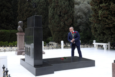 Suraxanıda Zərifə xanım Əliyevanın xatirəsi anılıb