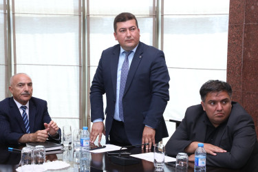 İyulun 27-də Suraxanı Rayon İcra Hakimiyyətinin başçısı Adil Əliyev Rayon İcra Hakimiyyətində növbəti vətəndaş qəbulu keçirib