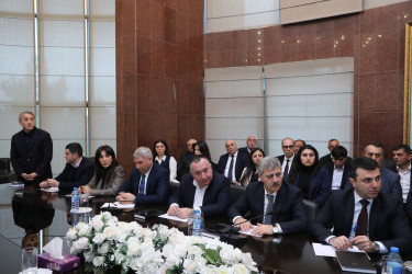 Fevralın 23-də Suraxanı Rayon İcra Hakimiyyətinin başçısı Adil Əliyev Rayon İcra Hakimiyyətində növbəti vətəndaş qəbulu keçirib