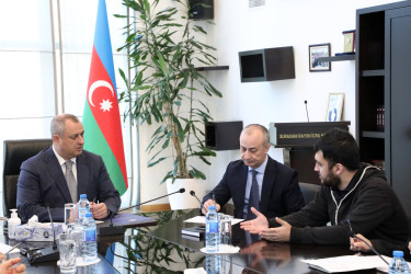 Aprelin 27-də Suraxanı Rayon İcra Hakimiyyətinin başçısı Adil Əliyev Rayon İcra Hakimiyyətində növbəti vətəndaş qəbulu keçirib