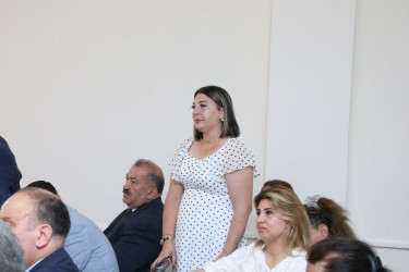 İyulun 15-də Suraxanı Rayon İcra Hakimiyyətinin başçısı Adil Əliyevin vətəndaşlarla növbəti səyyar görüşü Yeni Suraxanı qəsəbəsi, 85 nömrəli tam orta ümumtəhsil məktəbində keçirilib