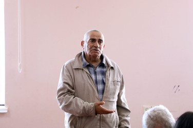 Suraxanı Rayon İcra Hakimiyyətinin başçısı Adil Əliyevin vətəndaşlarla növbəti səyyar görüşü oktyabrın 21-də Zığ qəsəbəsi, Dədə Qorqud yaşayış sahəsində 315, Hövsan qəsəbəsində isə 118 saylı tam orta ümumtəhsil məktəblərində keçirilib