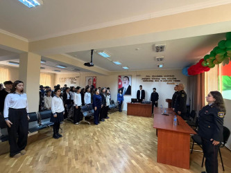 Suraxanı rayonunda növbəti dəfə "Narkomaniyaya qarşı mübarizə" və "Erkən nikaha qarşı mübarizə" mövzularında maarifləndirici tədbirlər 208 və 146 №-li tam orta məktəblərdə keçirilib