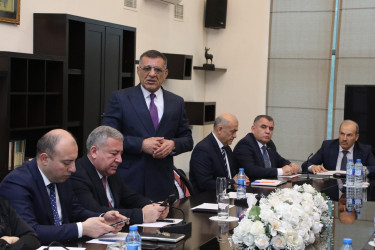 Fevralın 23-də Suraxanı Rayon İcra Hakimiyyətinin başçısı Adil Əliyev Rayon İcra Hakimiyyətində növbəti vətəndaş qəbulu keçirib