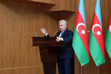 15 İyun – Milli Qurtuluş Günü münasibətilə Suraxanı Rayon İcra Hakimiyyətinin təşkilatçılığı ilə “Şəhərsalma və Memarlıq İli” çərçivəsində “Milli Qurtuluş – Müasir Azərbaycanın təməli” adlı tədbir keçirilib